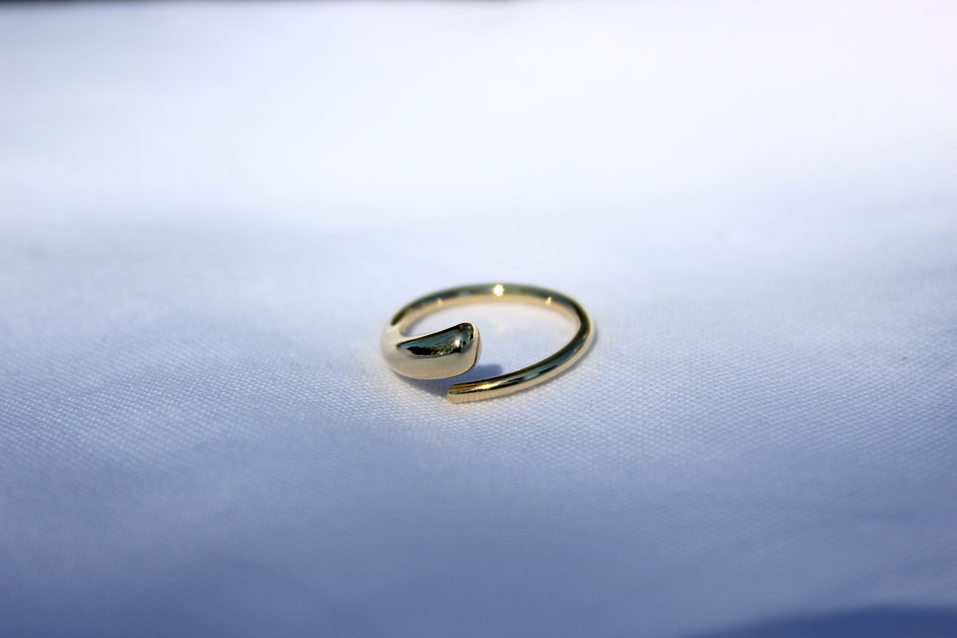 SWIRL RING