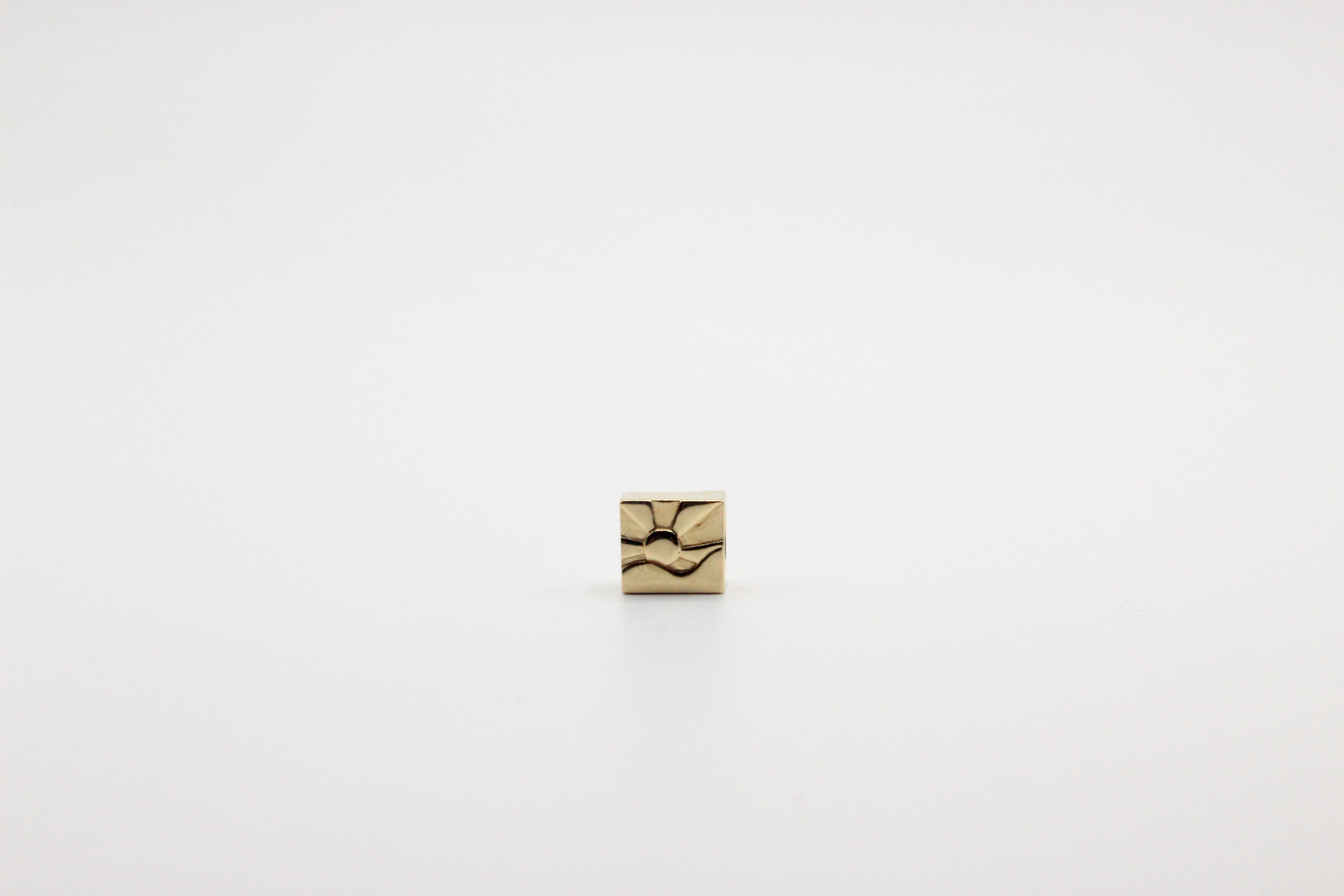 TILE - DAY AND NIGHT