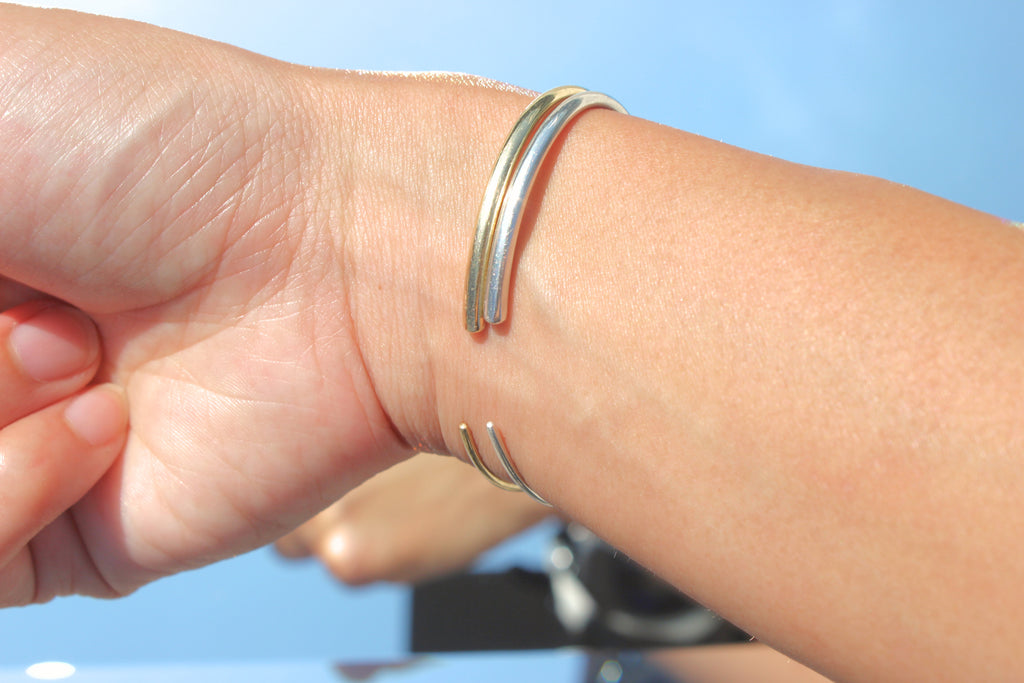 SWIRL CUFF, silver