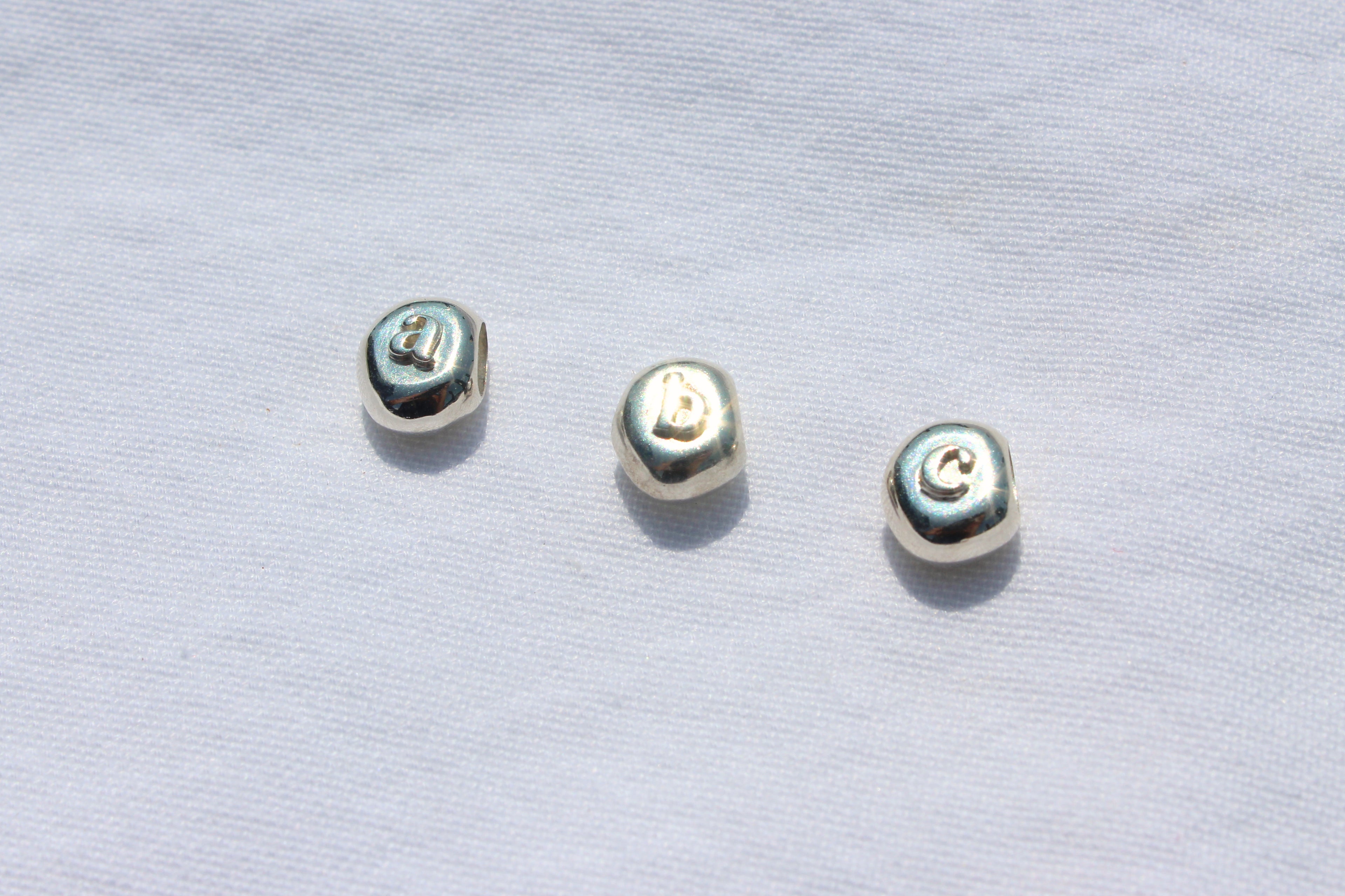 ALPHA PEBBLE, silver