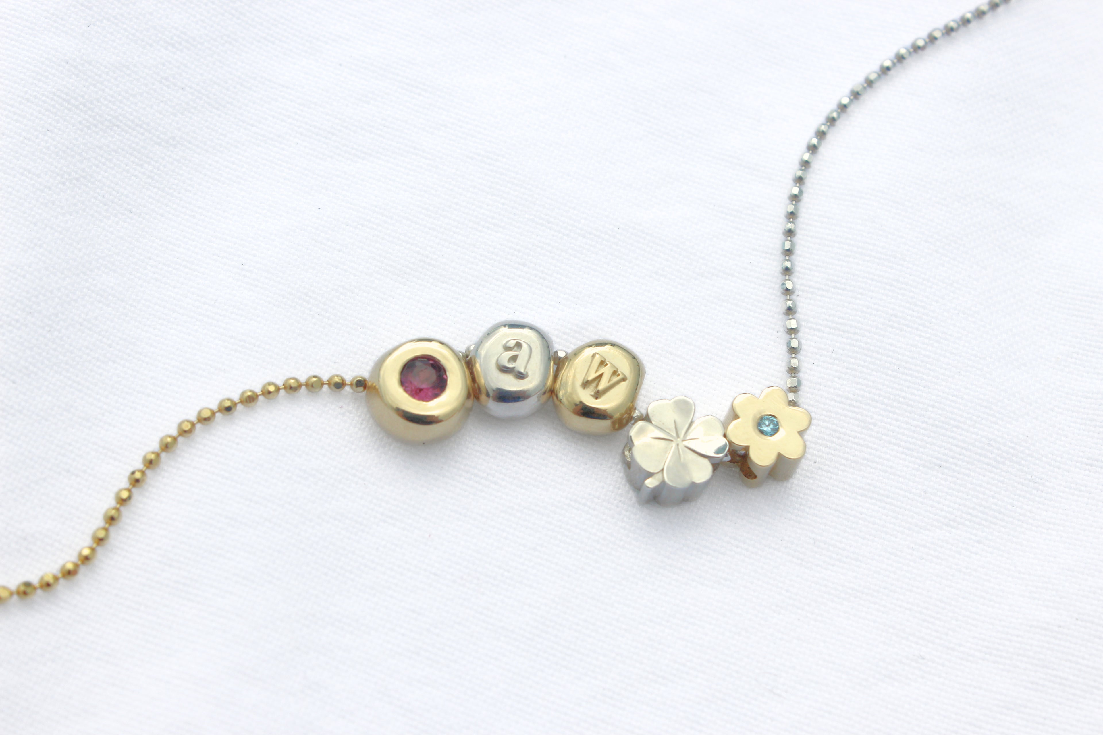 DAISY CHARM, silver