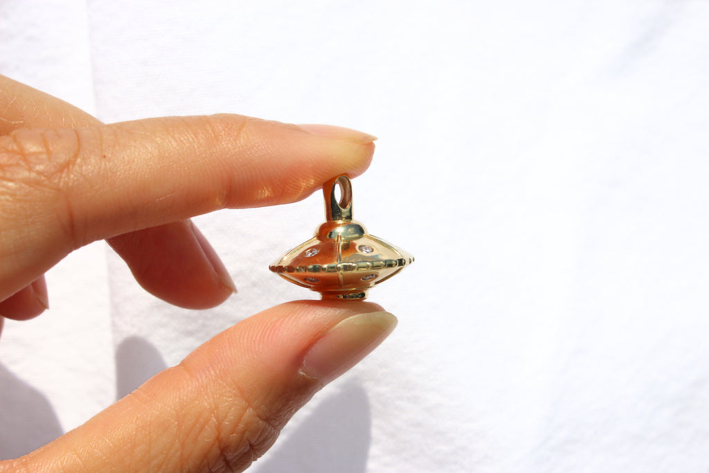 UFO TALISMAN