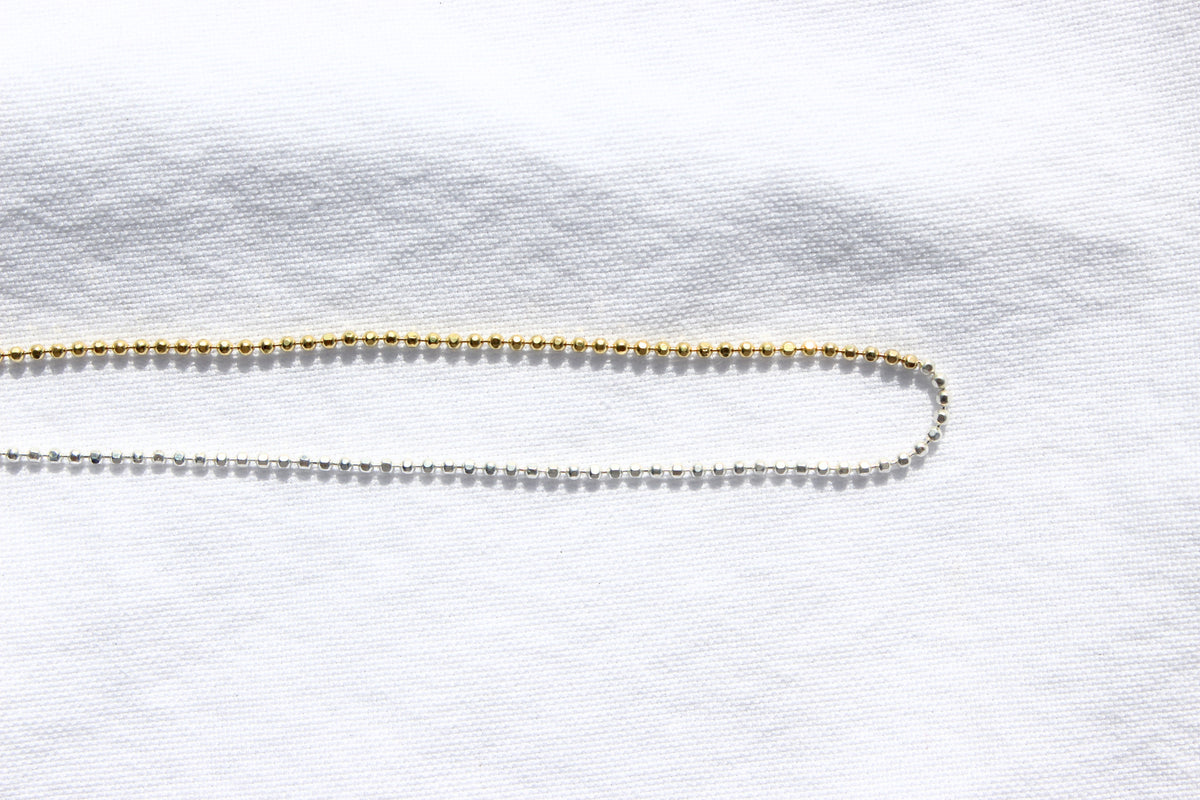 EVERYTHING CHAIN, Party