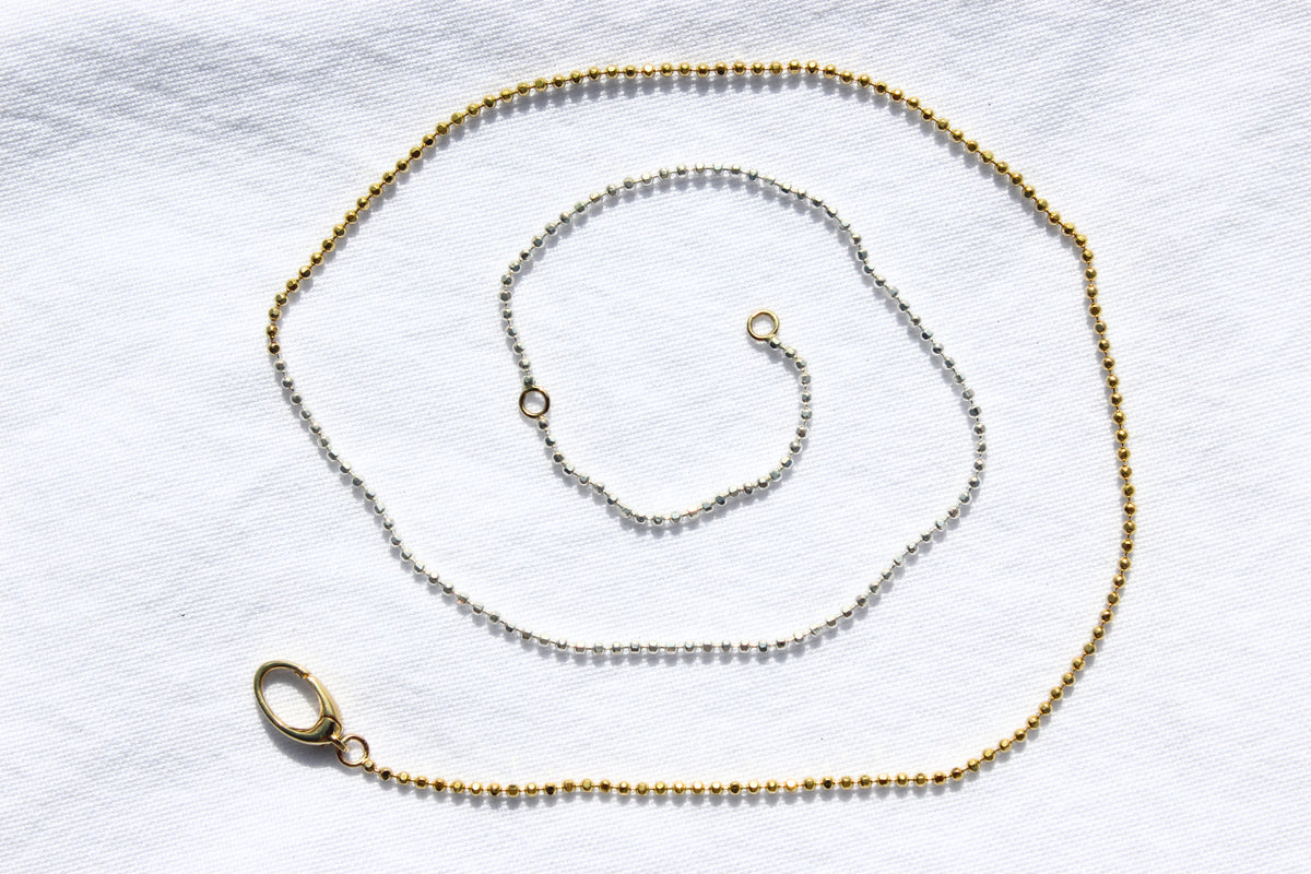 EVERYTHING CHAIN, Party