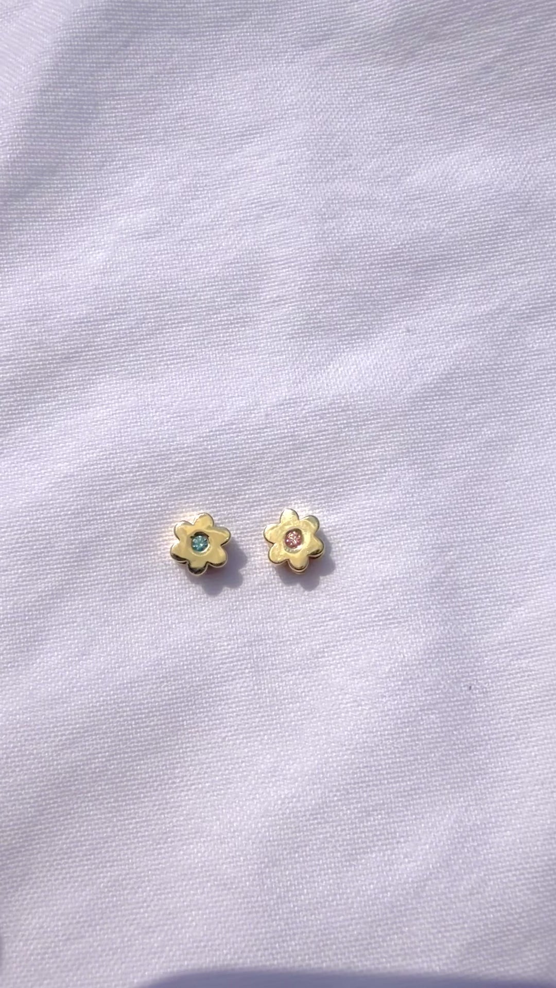 DAISY CHARM, silver